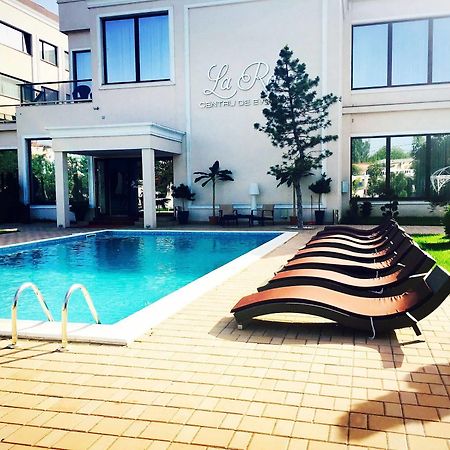 La Rocca Boutique Hotel Craiova Kültér fotó