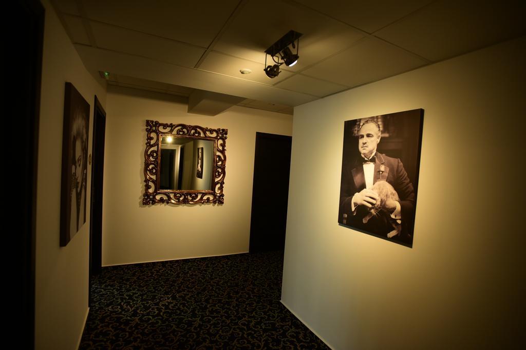 La Rocca Boutique Hotel Craiova Kültér fotó