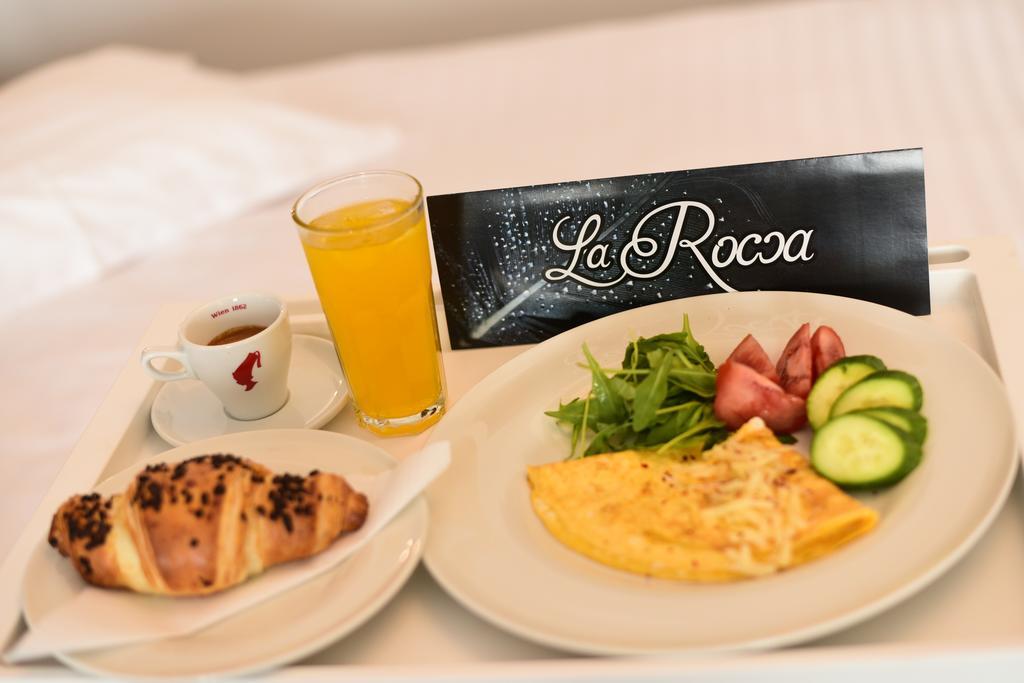 La Rocca Boutique Hotel Craiova Kültér fotó