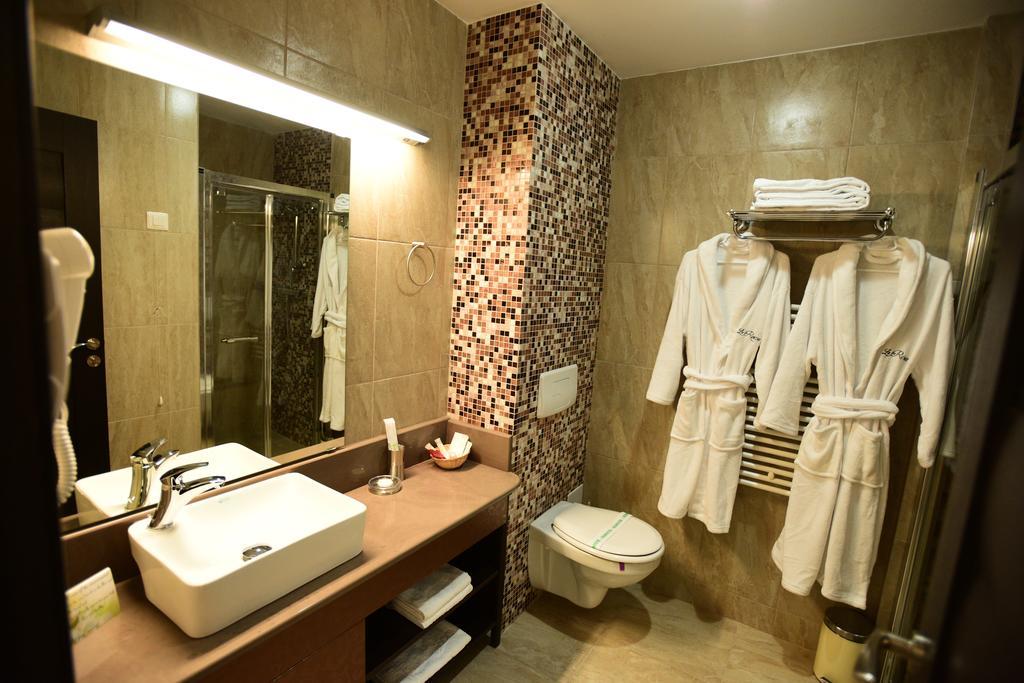 La Rocca Boutique Hotel Craiova Kültér fotó