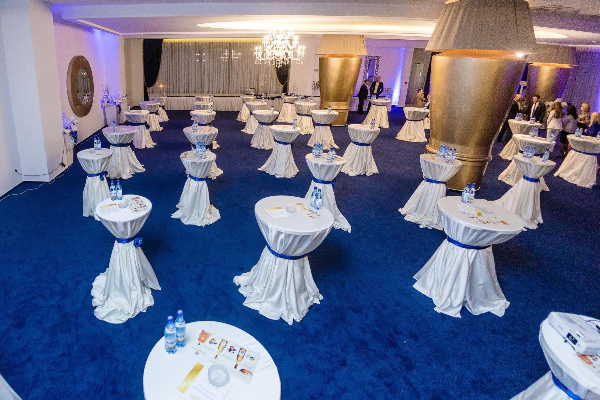 La Rocca Boutique Hotel Craiova Kültér fotó